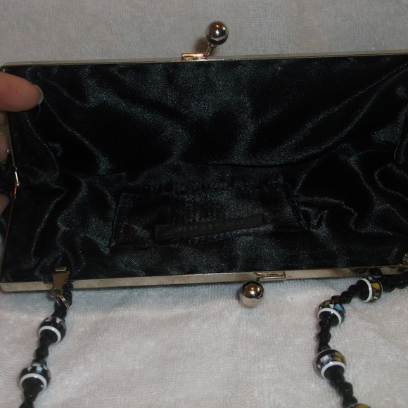 Chateau beaded handbag - Picture 7 of 8
